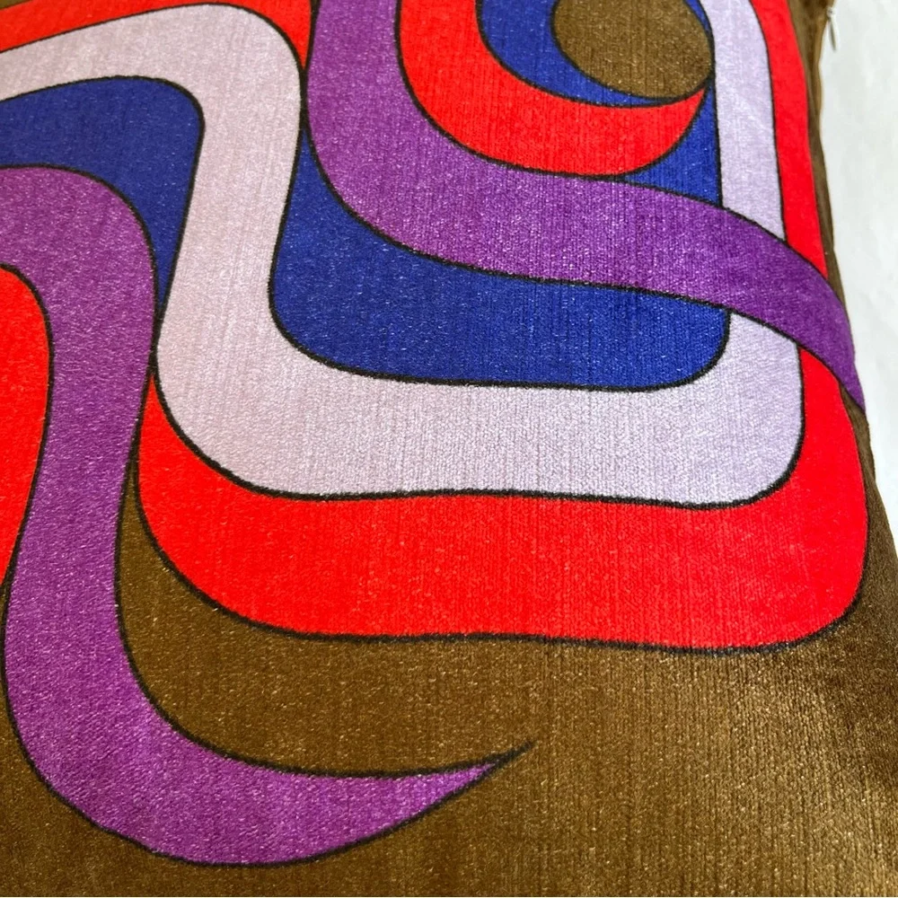 Jonathan Adler 💙 NIB “Sold Out”  Madrid Supergraphic Pillow - Picture 9 of 12